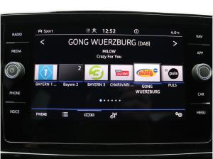 Volkswagen T-Roc R-Line 1.5 TSI DSG/ Matrix, ACC, RFK, Navi