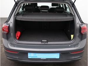 Volkswagen Golf Life 2.0 TDI DSG / Navi, App, LED, ACC, SHZ