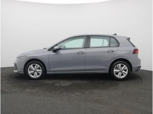Volkswagen Golf VIII Life 1.5 eTSI DSG / App, ACC, LED, SHZ