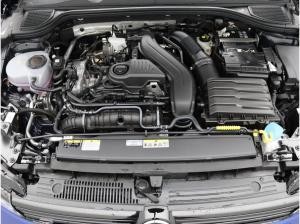 Volkswagen Golf R-Line 1.5 eTSI DSG / Pano, ACC, 360°Kamera