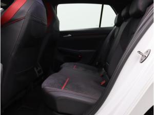Volkswagen Golf GTI Clubsport VIII 2.0 TSI DSG / Navi, LED+