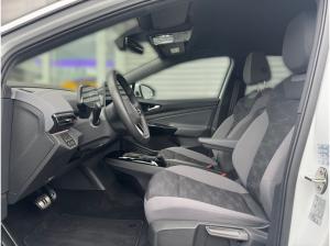 Volkswagen ID.4 Pure MATRIX AHK 360° NAV SHZ WÄRMEPUMPE