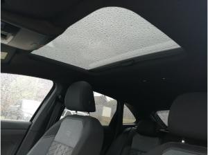 Volkswagen Taigo R-Line 1.5 TSI DSG/ Pano, Matrix, ACC, AHK