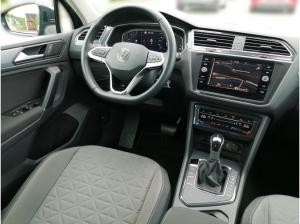 Volkswagen Tiguan Life 2.0TDI DSG Navi LED AHK ViritualCock