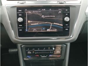 Volkswagen Tiguan Life 2.0TDI DSG Navi LED AHK ViritualCock
