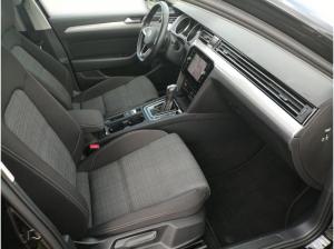 Volkswagen Passat Variant Business 2.0 TDI DSG / Navi, LED