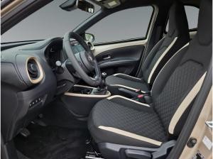 Toyota Aygo X Teamplayer +SHZ+CarPlay+Navi+1,99% !!