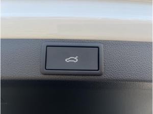 Skoda Octavia Combi Sportline 2.0 TDI DSG NAVI LED AHK