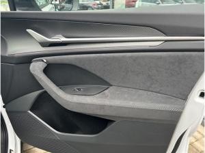 Skoda Kodiaq 2.0 TSI DSG 4x4 Sportline +AHK+ACC+HEAD-UP+MATRIX+PANO+