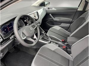 Volkswagen Polo 1.0 TSI DSG Style MATRIX+SHZ+GJR+NAVI+APP++