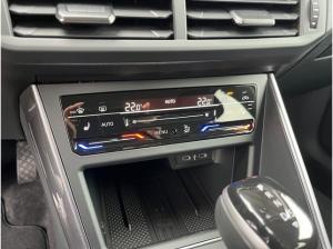 Volkswagen Polo 1.0 TSI DSG Style MATRIX+SHZ+GJR+NAVI+APP++