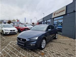 Seat Leon 1.5 eTSI DSG Style Edition Navi LED Klimaautom DAB SHZ Spurhalteass. Rückfahrkam.