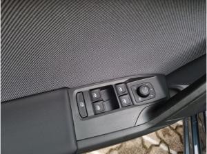 Seat Leon 1.5 eTSI DSG Style Edition Navi LED Klimaautom DAB SHZ Spurhalteass. Rückfahrkam.