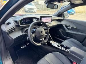 Peugeot 2008 GT 1.2 PureTech 130 Navi 360 Kamera LED ACC Klimaautom Fahrerprofil DAB Ambientebeleuchtung