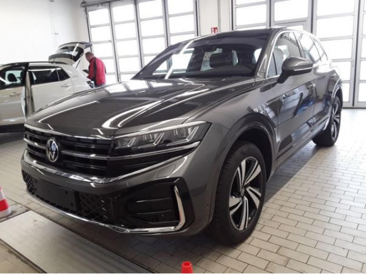 Volkswagen Touareg 3.0TDI +R-LINE+AHK+LEDER+KAMERA+
