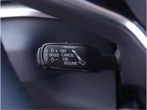 Skoda Karoq Selection 2,0l TDI *RFK SHZ AHK LED*