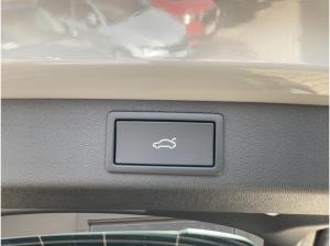 Skoda Elroq SOFORT VERFÜGBAR! Sportline AHK Kamera Navi eHeck 360 eSitz