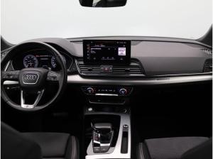 Audi Q5 S-Line 55 TFSIe quattro S-tronic / Pano, OLED