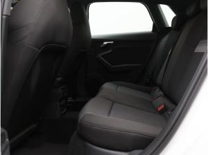 Audi A3 Sportback advanced 35TDI S-tronic / Navi, RFK