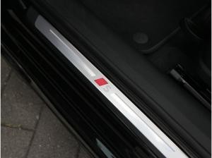 Audi A6 Avant TDI quattro S tronic S line*TECH*AHK*