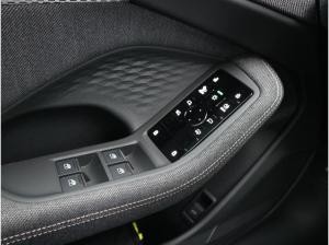 Audi A6 Avant TDI quattro S tronic S line*TECH*AHK*