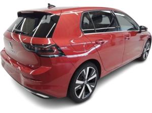 Volkswagen Golf 8 / 1.5 eTSI DSG STYLE PANO AHK GARANTIE