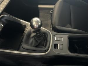 Jeep Avenger Altitude 1.2 GSE 17-Zoll Allwetter/Winterpaket