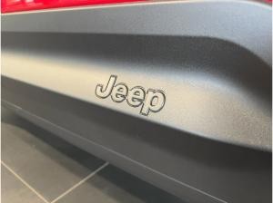 Jeep Avenger Altitude 1.2 GSE 17-Zoll Allwetter/Winterpaket