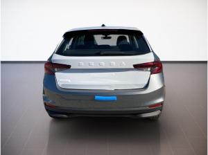 Skoda Fabia Essence 1.0TSI LED.SHZ.PDC.BergA.Swing.BT.2xUSB.DAB