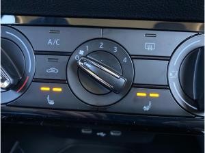 Skoda Fabia Essence 1.0TSI LED.SHZ.PDC.BergA.Swing.BT.2xUSB.DAB