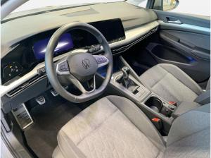 Volkswagen Golf VIII Move 1.0 TSI ACC DynLicht. LED