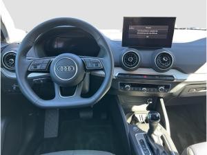 Audi Q2 advanced 35 TFSI 5JGar App AHK QI sound+