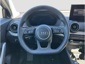 Audi Q2 advanced 35 TFSI 5JGar App AHK QI sound+