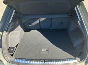 Audi Q3 advanced 35 TFSI S-tronic / Connect, AHK, ACC