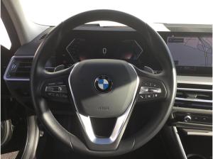 BMW 330 i Touring LC PROF+KAMERA+AHK+ESITZE+HIFI