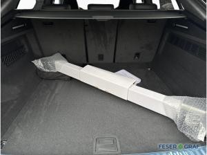 Audi RS Q8 SUV performance tiptronic