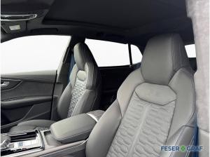 Audi RS Q8 SUV performance tiptronic