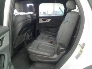 Audi Q7 45 TDI q. S line *Matrix*AHK*HuD*Pano*7-Sitze*