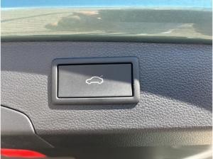 Volkswagen Passat Variant Elegance 2.0 TDI DSG,IQ.LIGHT,AHK