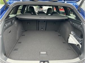 Skoda Superb Combi 2.0 TSI DSG 4x4 Sportline +AHK+NAVI+ACC+SHZ+