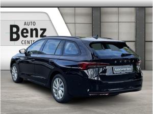 Skoda Octavia OCTAVIA C. 2.0 TDI SELECTION *AHK*HUD*NAVI*SHZ*