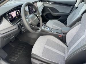 Skoda Octavia OCTAVIA C. 2.0 TDI SELECTION *AHK*HUD*NAVI*SHZ*