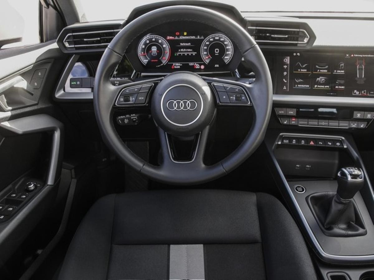 Audi A3 Sportback 30 TFSI advanced AHK Navi Virtual+