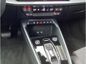 Audi A3 Sportback S line 30TFSI S tronic ACC Rückkam. Navi El.Heckklappe
