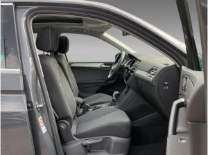 Volkswagen Tiguan 1.5 TSI Move DSG Panorama Navi Kamera