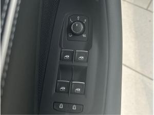 Volkswagen Passat 1.5 eHybrid DSG OPF Business SOFORT VERFÜGBAR Premium DCCPro AHK GJR IQ.DRIVE