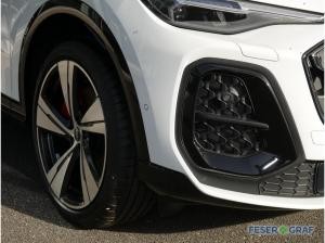 Audi Q5 SUV edition one mit Akzenten mythosschwarz