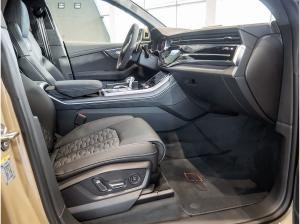 Audi RS Q8 SUV performance