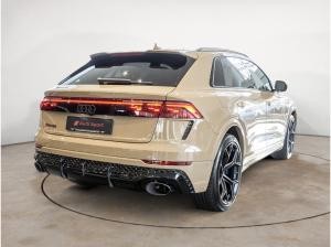 Audi RS Q8 SUV performance