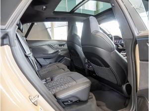 Audi RS Q8 SUV performance